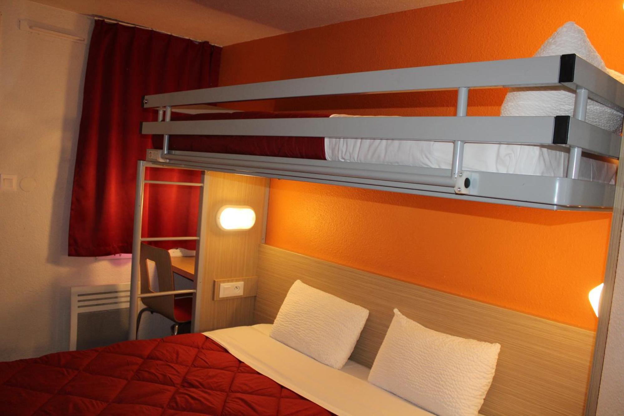 Premiere Classe St Quentin En Yvelines Elancourt Trappes Kültér fotó
