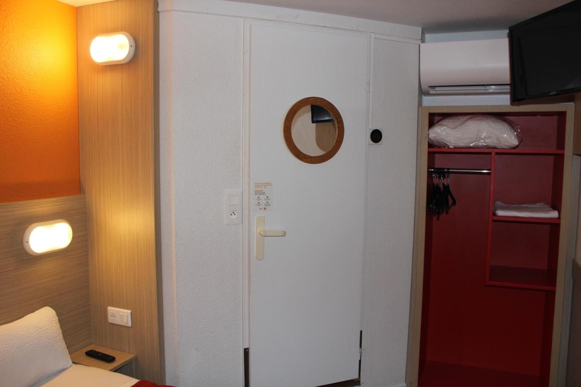 Premiere Classe St Quentin En Yvelines Elancourt Trappes Kültér fotó