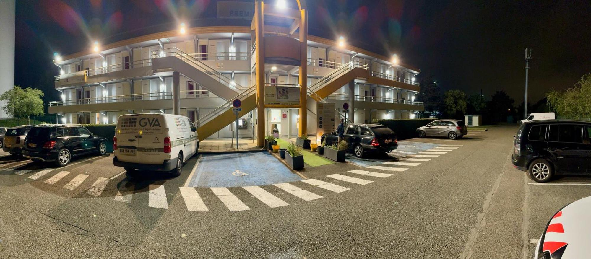 Premiere Classe St Quentin En Yvelines Elancourt Trappes Kültér fotó
